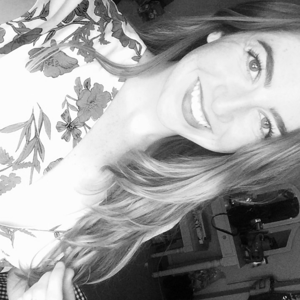 Meet your Posher, Courtney